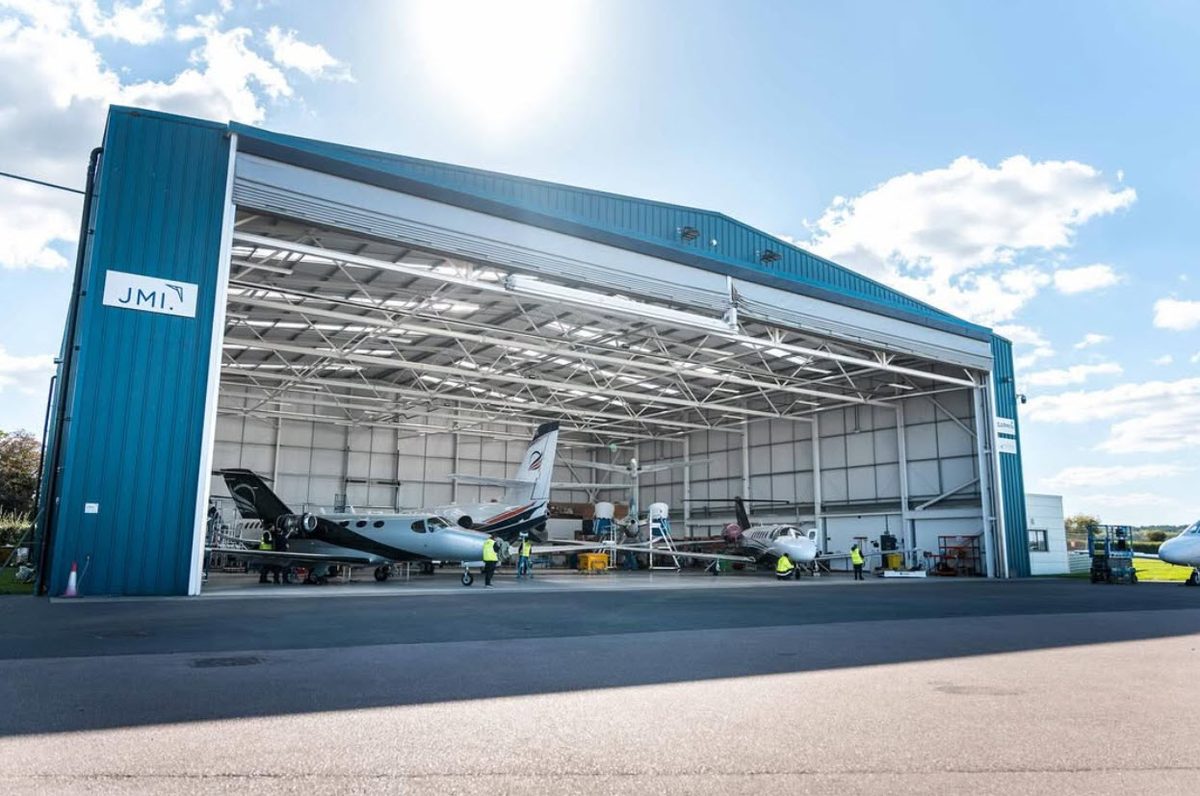 JMI's 18,000 sq ft hangar at London Oxford Airport